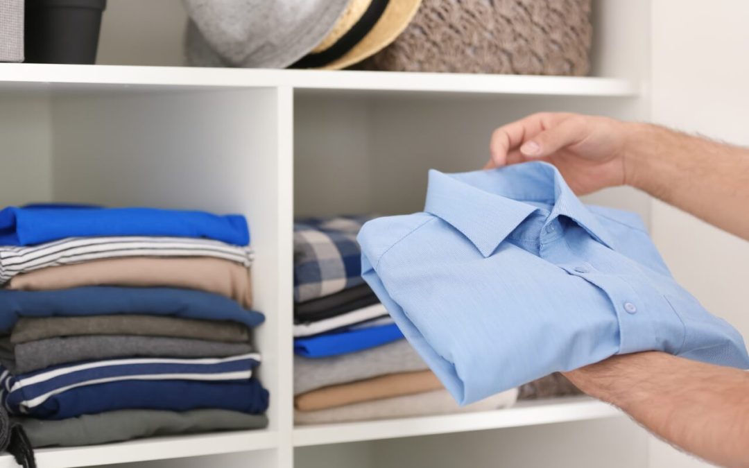 8 Tips and Tricks to Organize a Closet